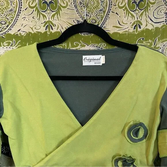 Y2K Original Design Patchwork Green Appliqué Top Size Small - Picture 2 of 12